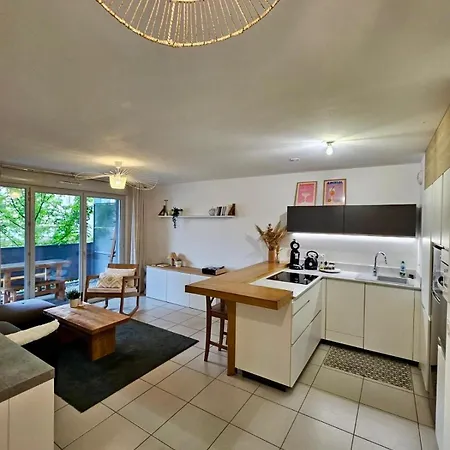 Appartement T2 élégant Avec Terrasse Proche Du Du Bourget Le Bourget-du-Lac